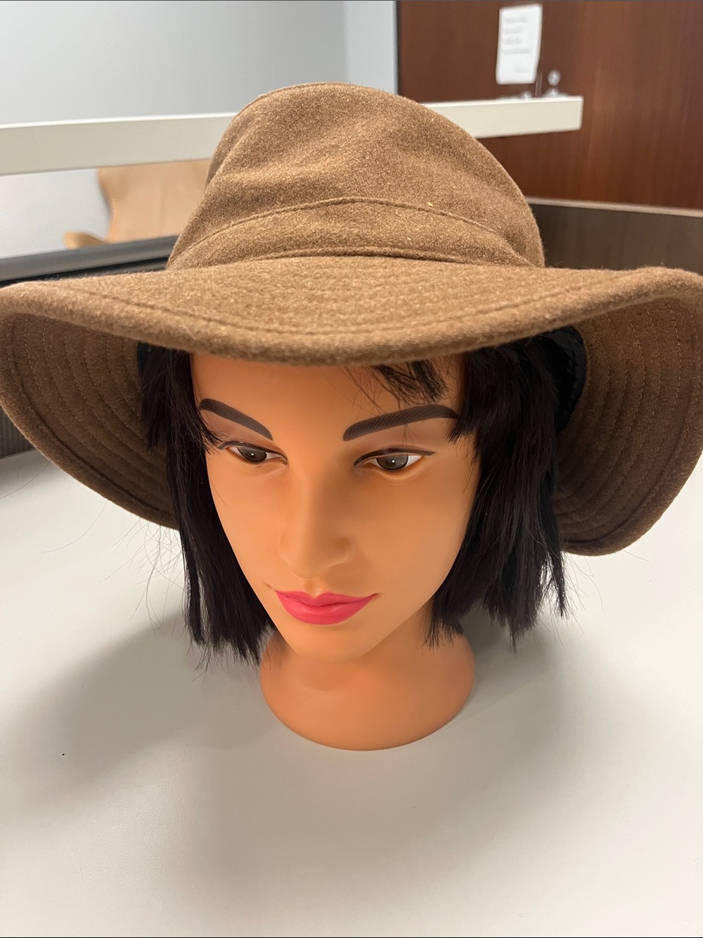 Duluth Trading Co Brown Wide-Brim Wool Hat w/ ear flaps
